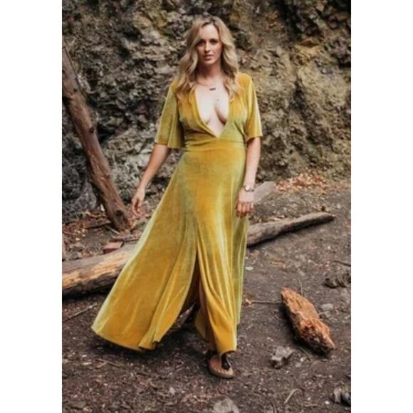 L&B Velvet Gold Mustard V-Neck Maxi Dress Size S Side Slit Belted - Picture 2 of 7